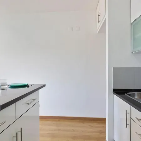Spacious 1 Bedroom With Balcony Lisboa